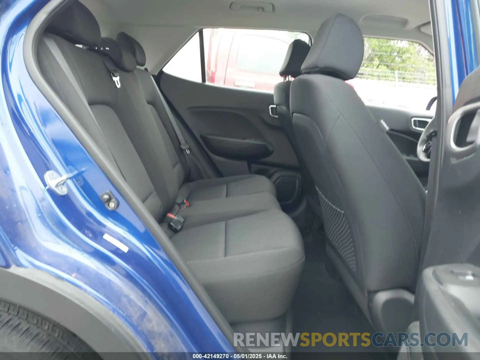 8 Photograph of a damaged car KMHRB8A31NU202298 HYUNDAI VENUE 2022