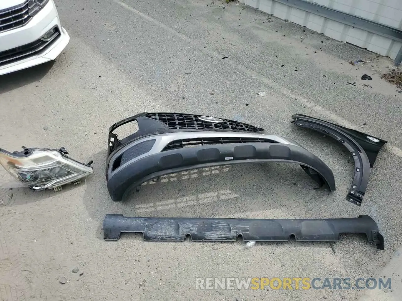 12 Photograph of a damaged car KMHRB8A32NU154357 HYUNDAI VENUE 2022