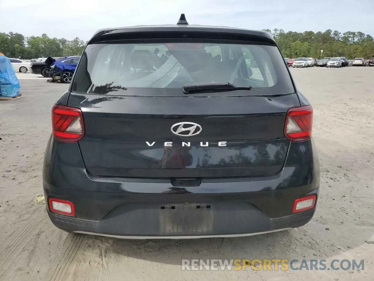 6 Photograph of a damaged car KMHRB8A32NU154357 HYUNDAI VENUE 2022