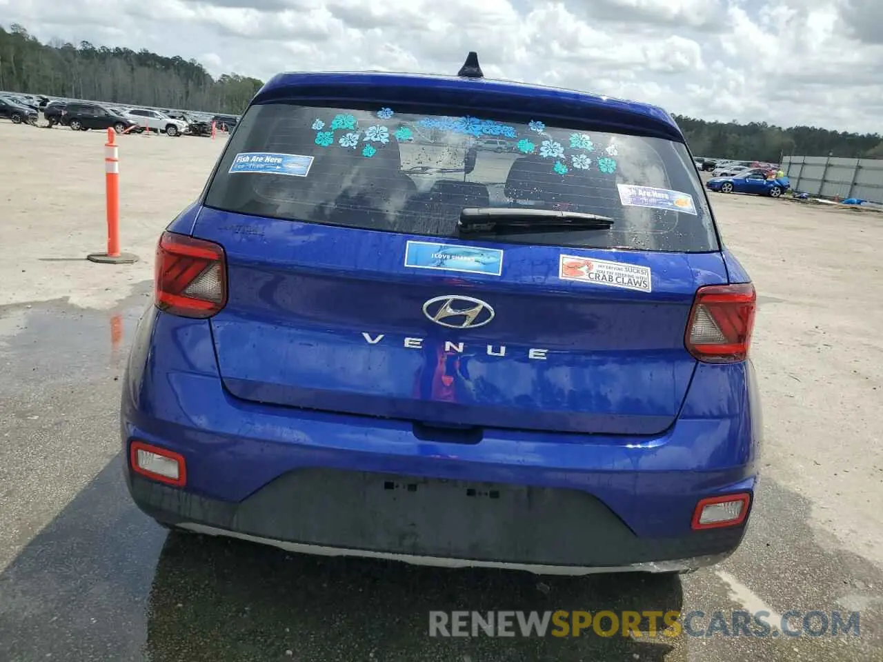 6 Photograph of a damaged car KMHRB8A33NU149247 HYUNDAI VENUE 2022