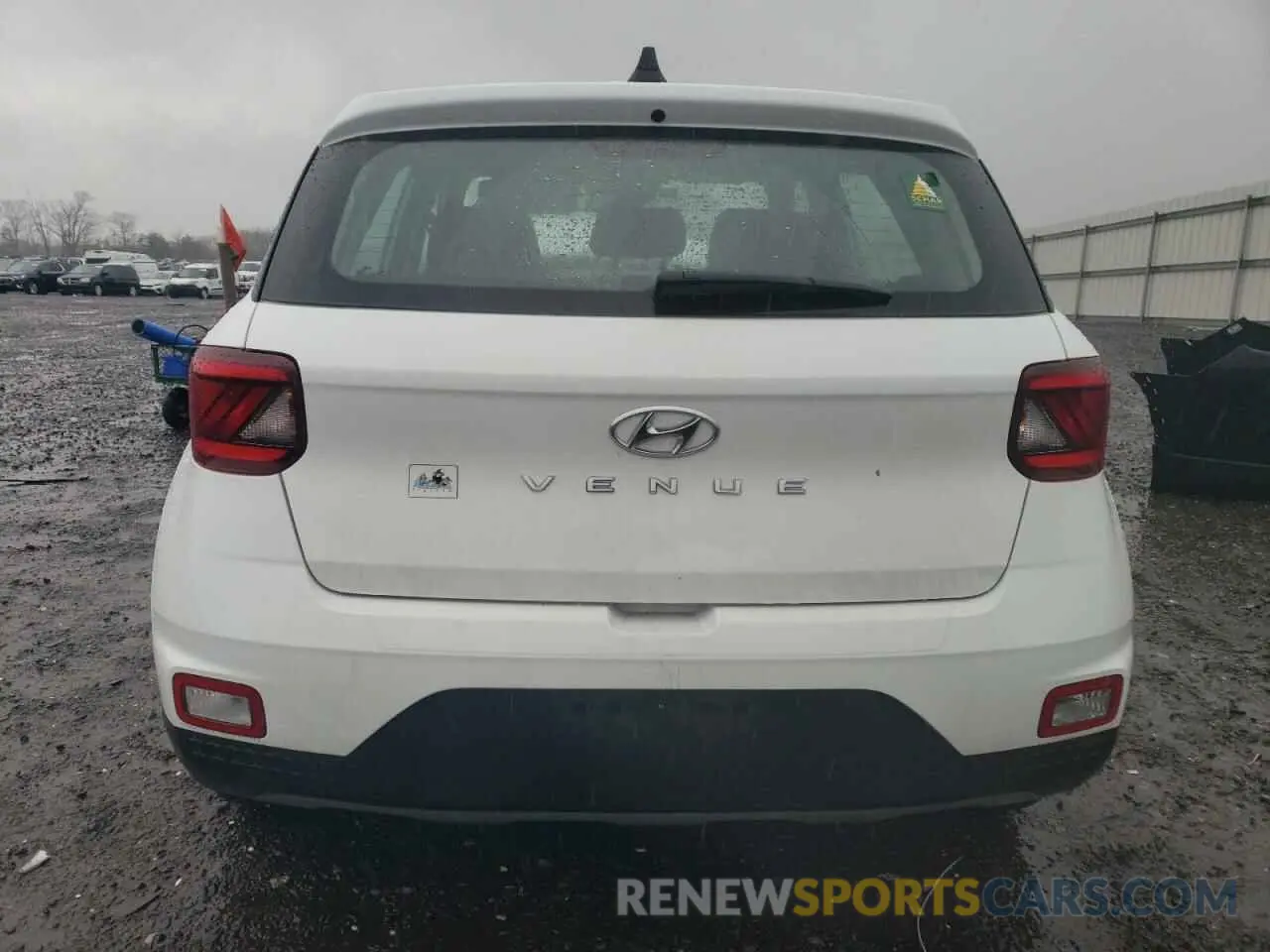 6 Photograph of a damaged car KMHRB8A33NU153959 HYUNDAI VENUE 2022