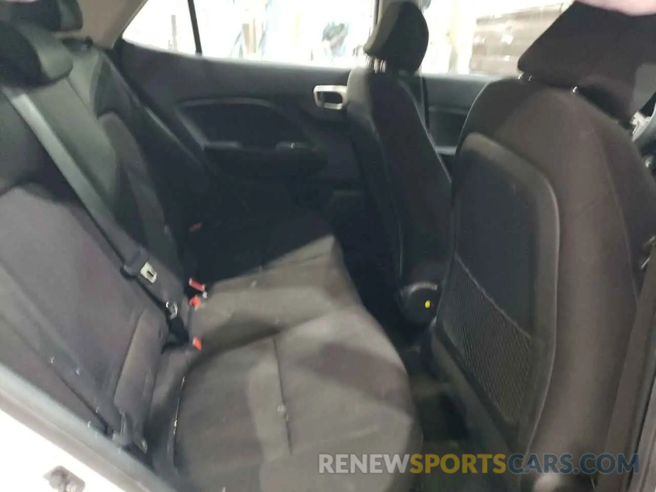 12 Photograph of a damaged car KMHRB8A33NU195368 HYUNDAI VENUE 2022