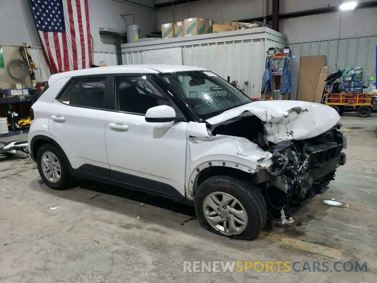 4 Photograph of a damaged car KMHRB8A33NU195368 HYUNDAI VENUE 2022