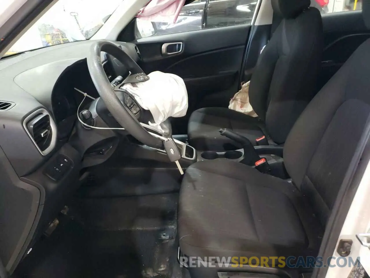7 Photograph of a damaged car KMHRB8A33NU195368 HYUNDAI VENUE 2022