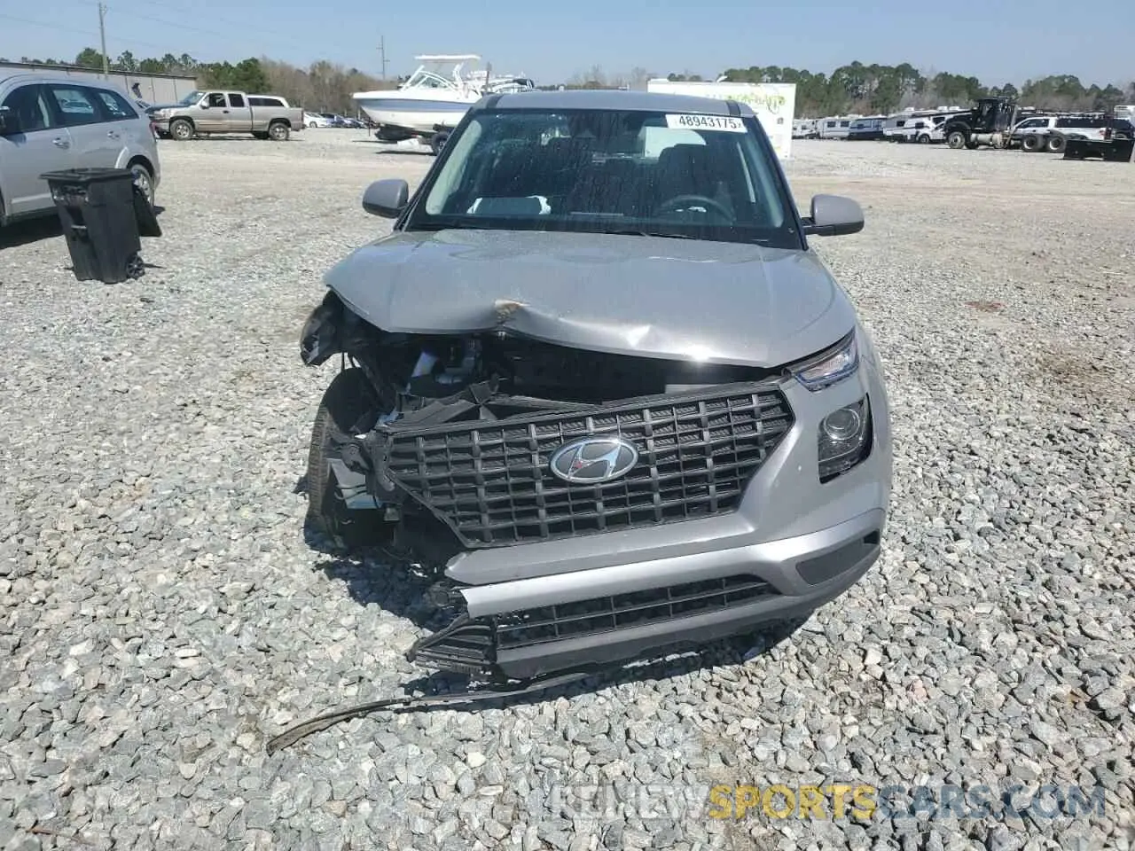 5 Photograph of a damaged car KMHRB8A34NU200027 HYUNDAI VENUE 2022