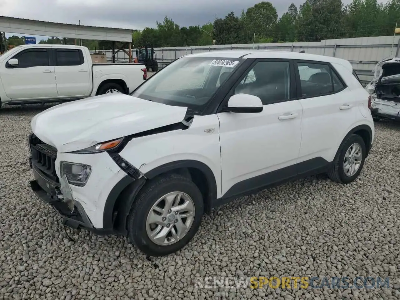 1 Photograph of a damaged car KMHRB8A35NU197557 HYUNDAI VENUE 2022