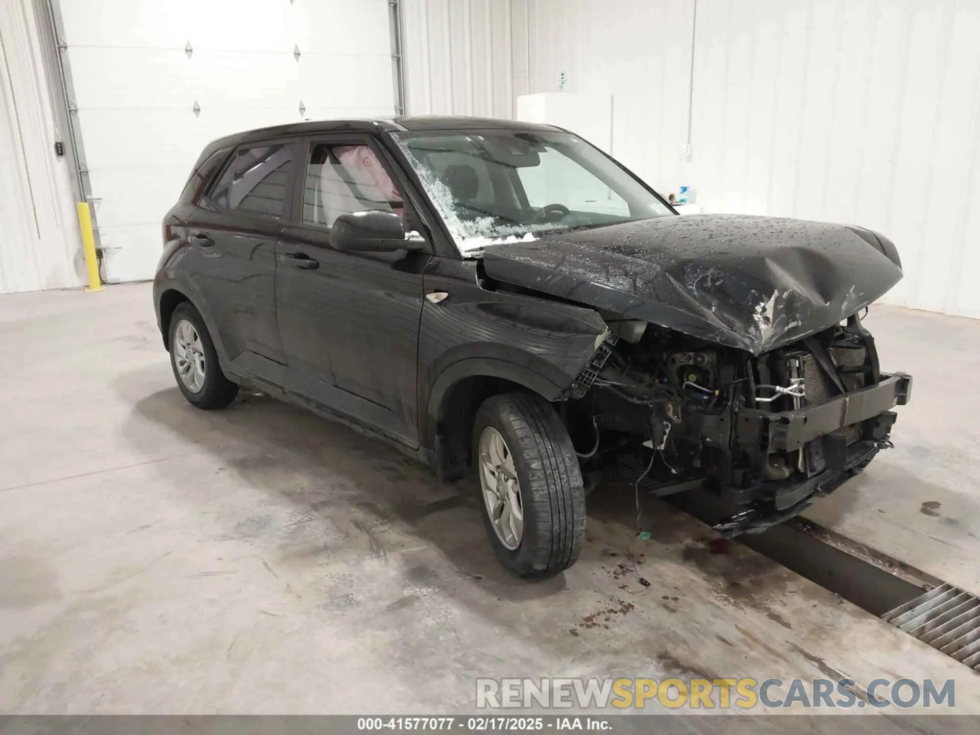 1 Photograph of a damaged car KMHRB8A36NU164230 HYUNDAI VENUE 2022