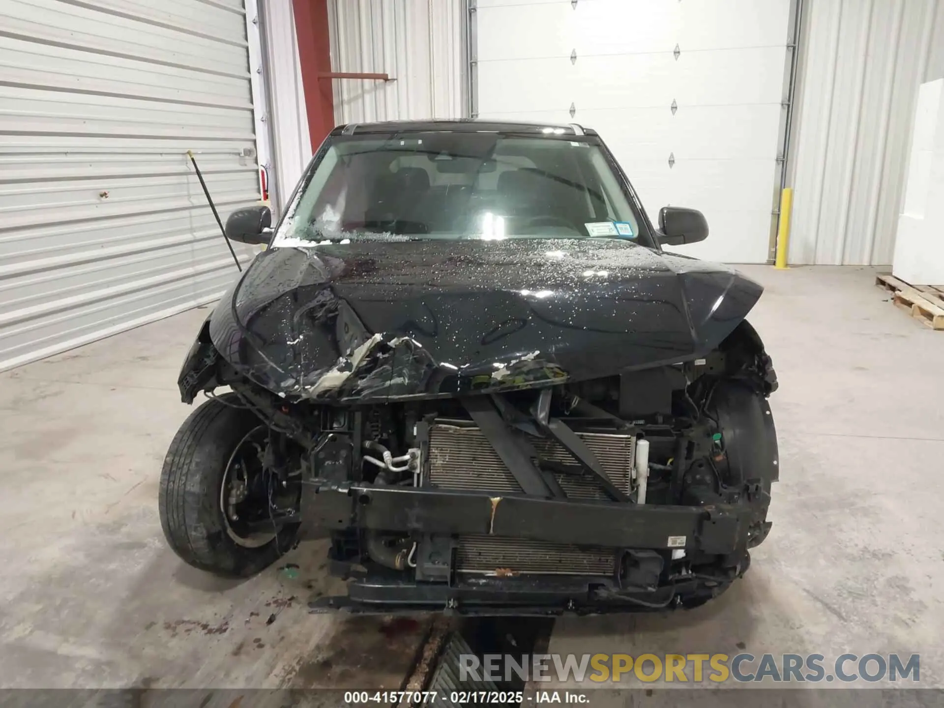 13 Photograph of a damaged car KMHRB8A36NU164230 HYUNDAI VENUE 2022