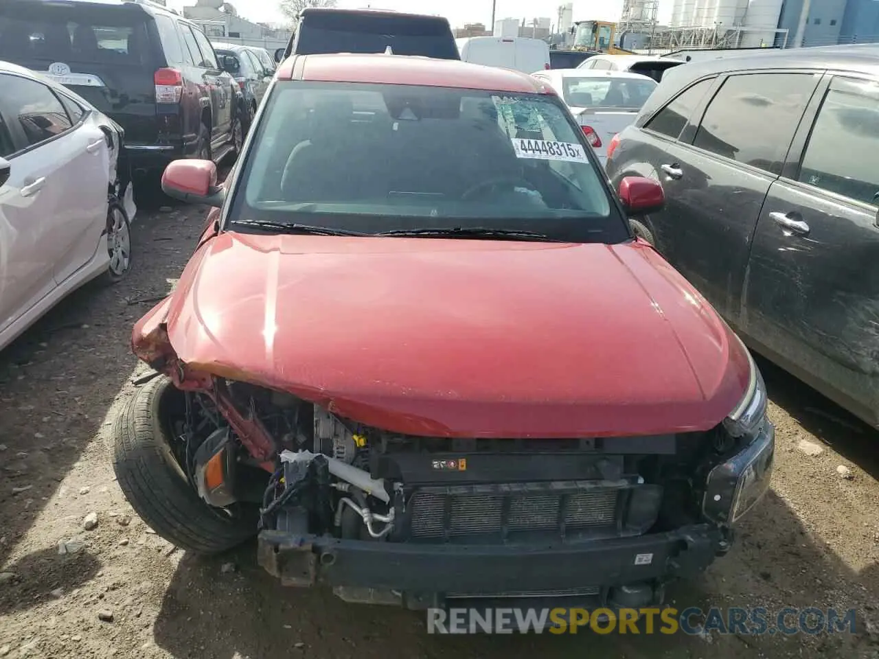 5 Photograph of a damaged car KMHRB8A36NU198152 HYUNDAI VENUE 2022