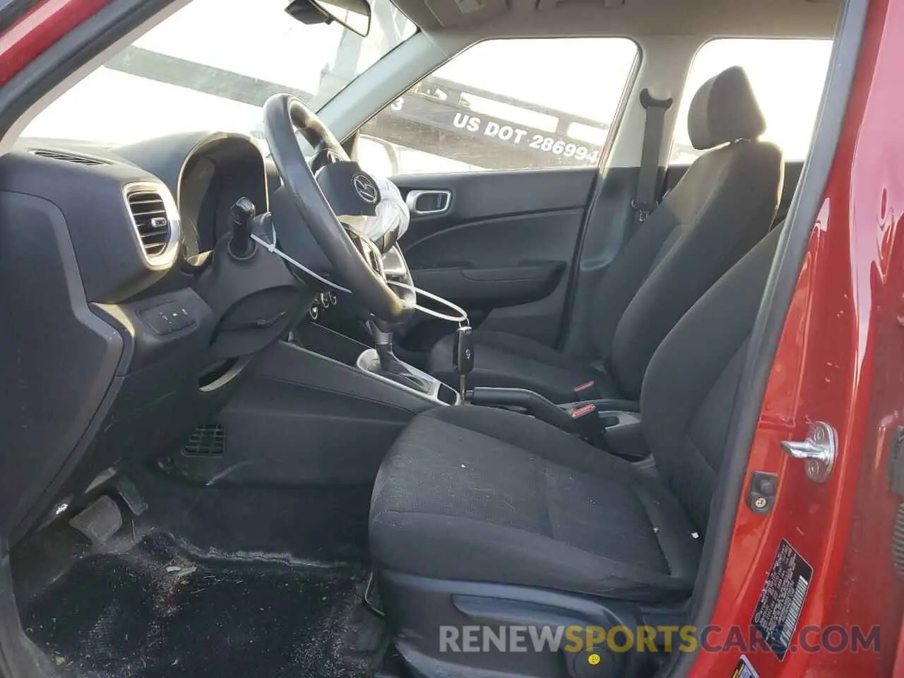 7 Photograph of a damaged car KMHRB8A36NU198152 HYUNDAI VENUE 2022