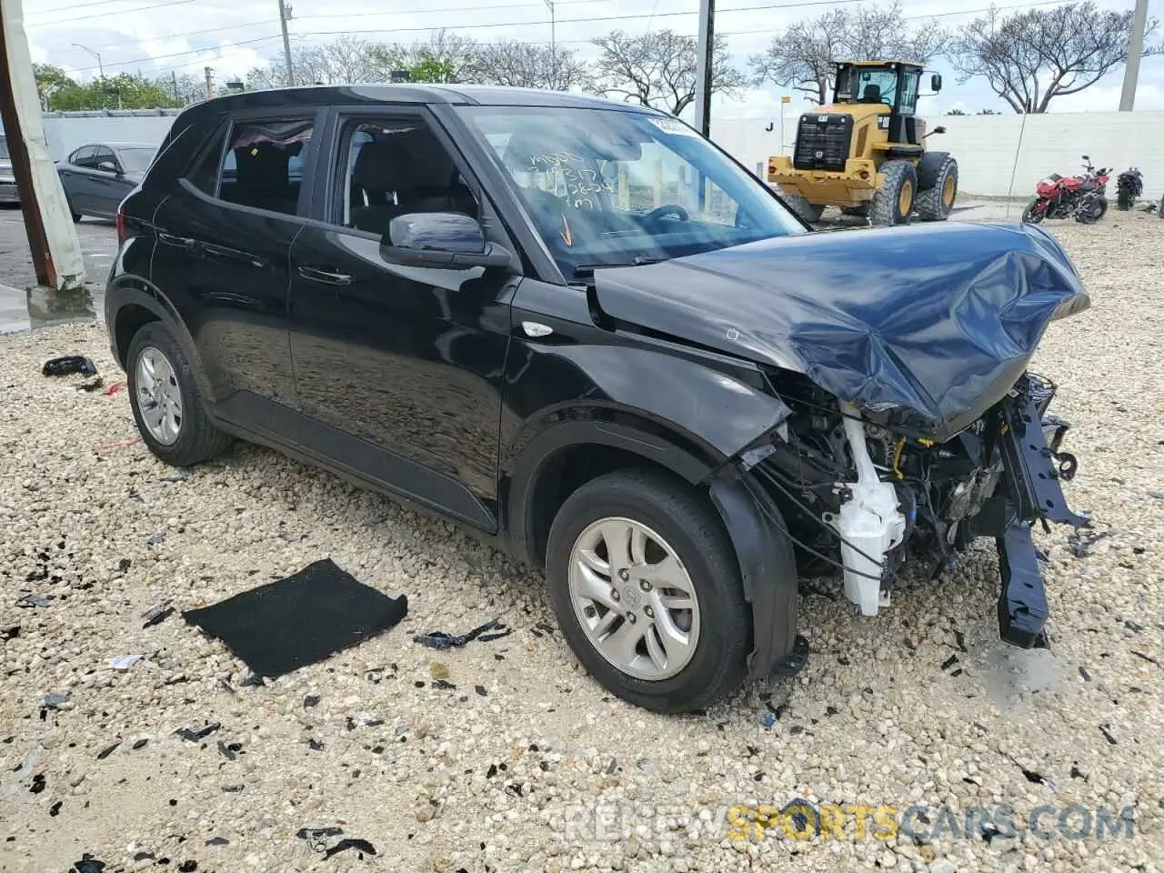 4 Photograph of a damaged car KMHRB8A37NU154144 HYUNDAI VENUE 2022