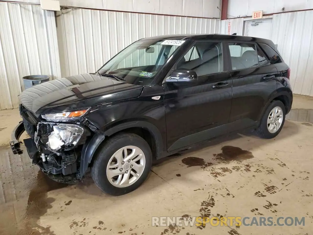 1 Photograph of a damaged car KMHRB8A39NU142464 HYUNDAI VENUE 2022