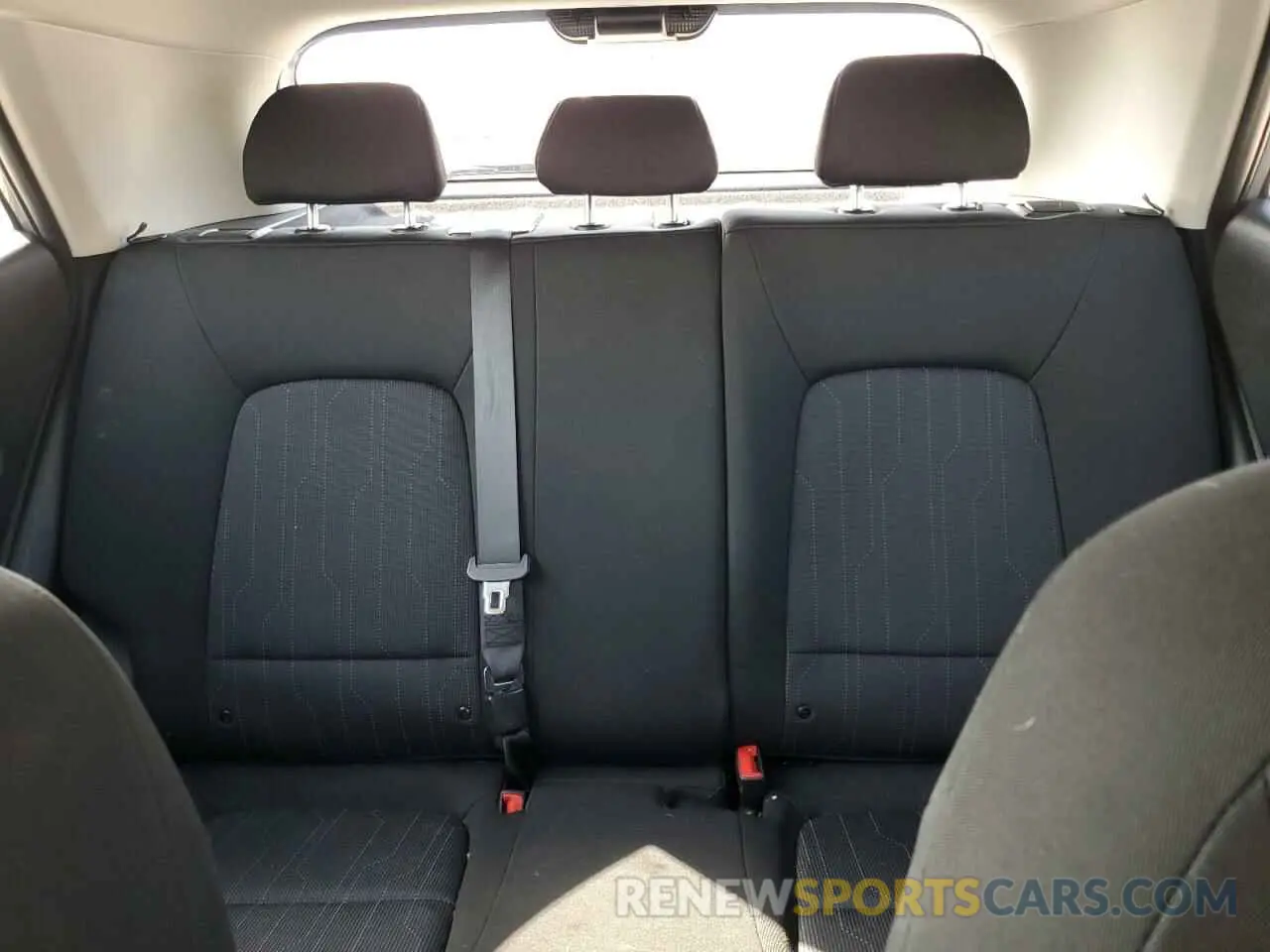 10 Photograph of a damaged car KMHRB8A3XNU202770 HYUNDAI VENUE 2022