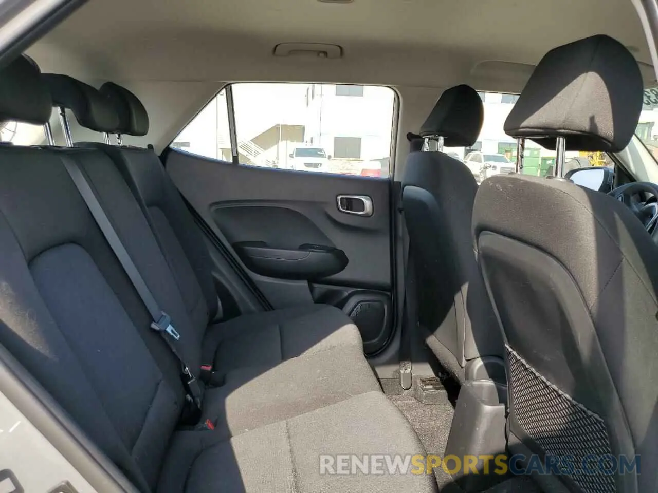 11 Photograph of a damaged car KMHRB8A3XNU202770 HYUNDAI VENUE 2022