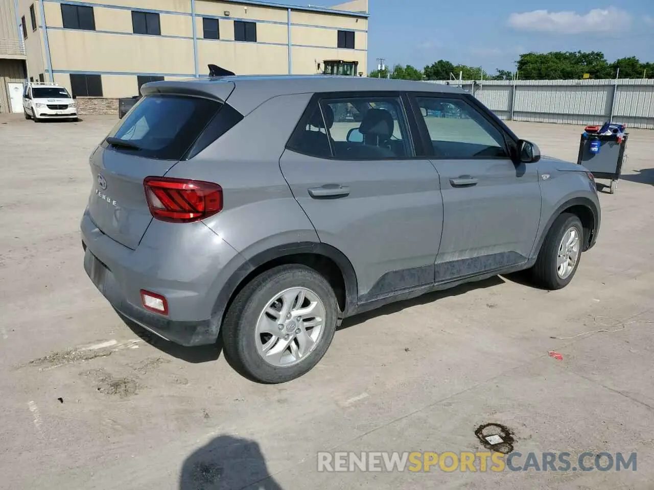 3 Photograph of a damaged car KMHRB8A3XNU202770 HYUNDAI VENUE 2022