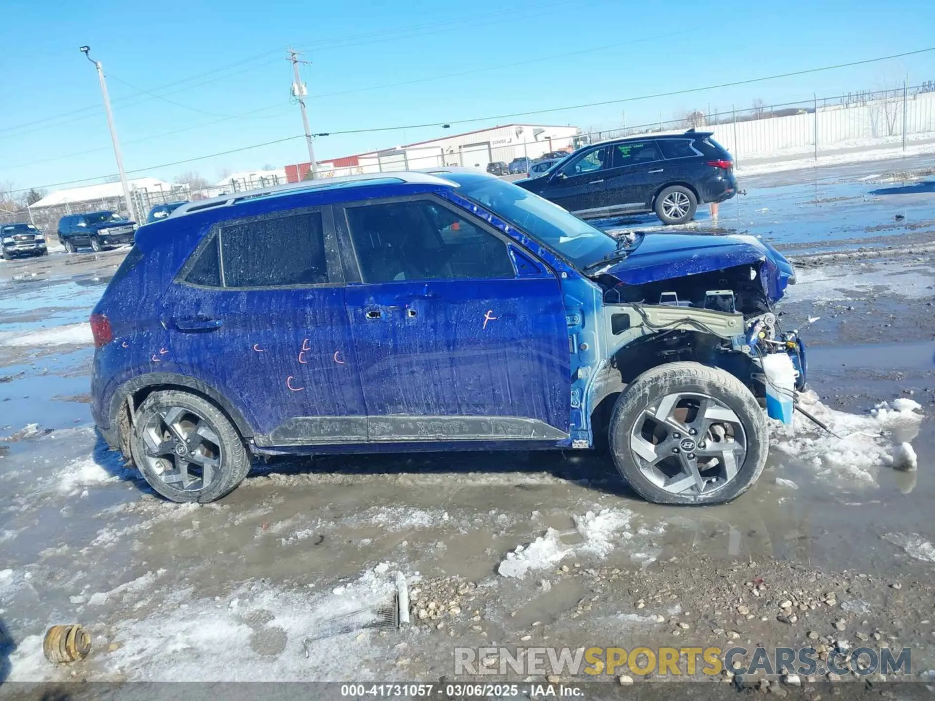 12 Photograph of a damaged car KMHRC8A30NU149414 HYUNDAI VENUE 2022