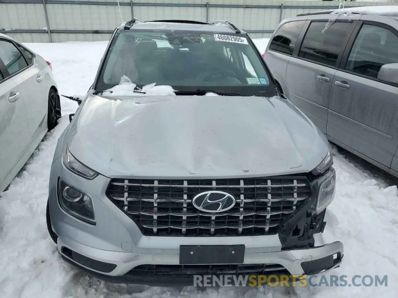 5 Photograph of a damaged car KMHRC8A30NU165919 HYUNDAI VENUE 2022