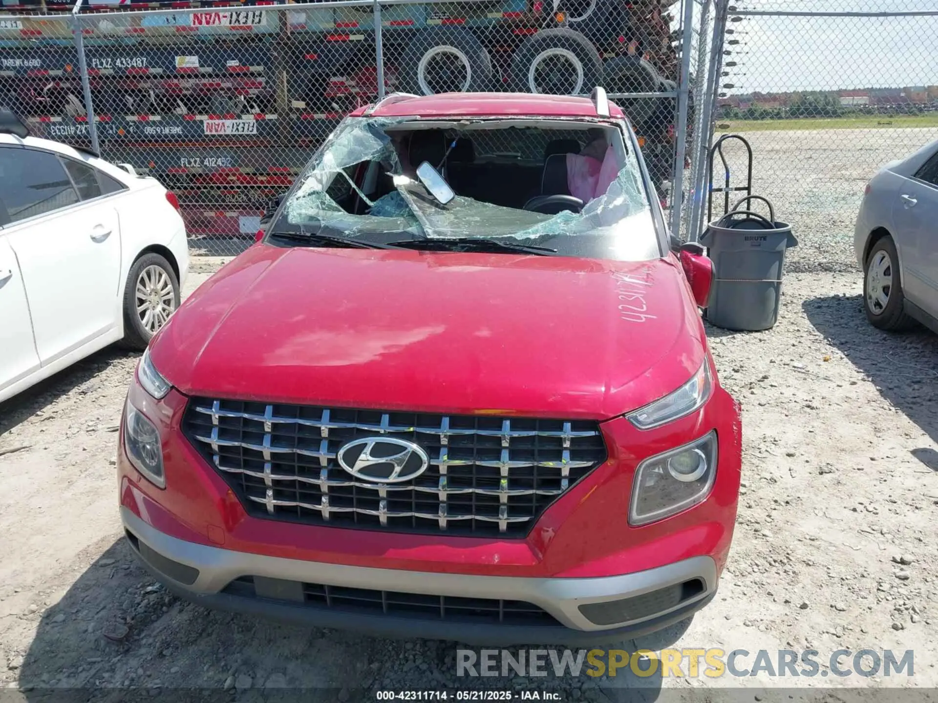 12 Photograph of a damaged car KMHRC8A30NU186656 HYUNDAI VENUE 2022