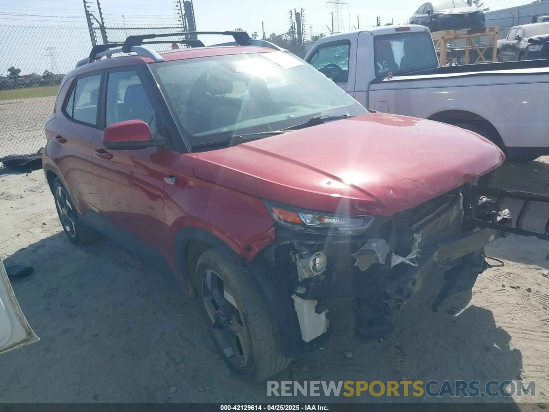 1 Photograph of a damaged car KMHRC8A31NU176797 HYUNDAI VENUE 2022
