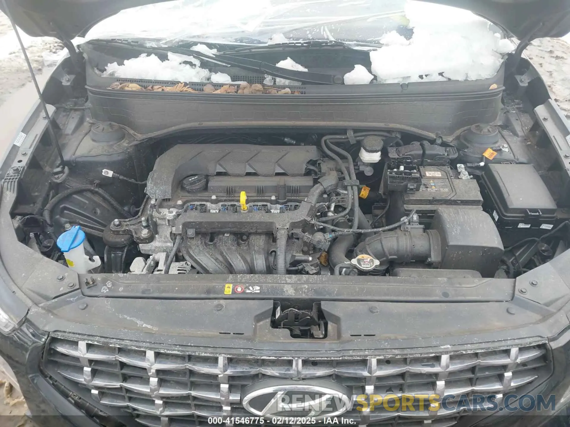 10 Photograph of a damaged car KMHRC8A31NU188951 HYUNDAI VENUE 2022