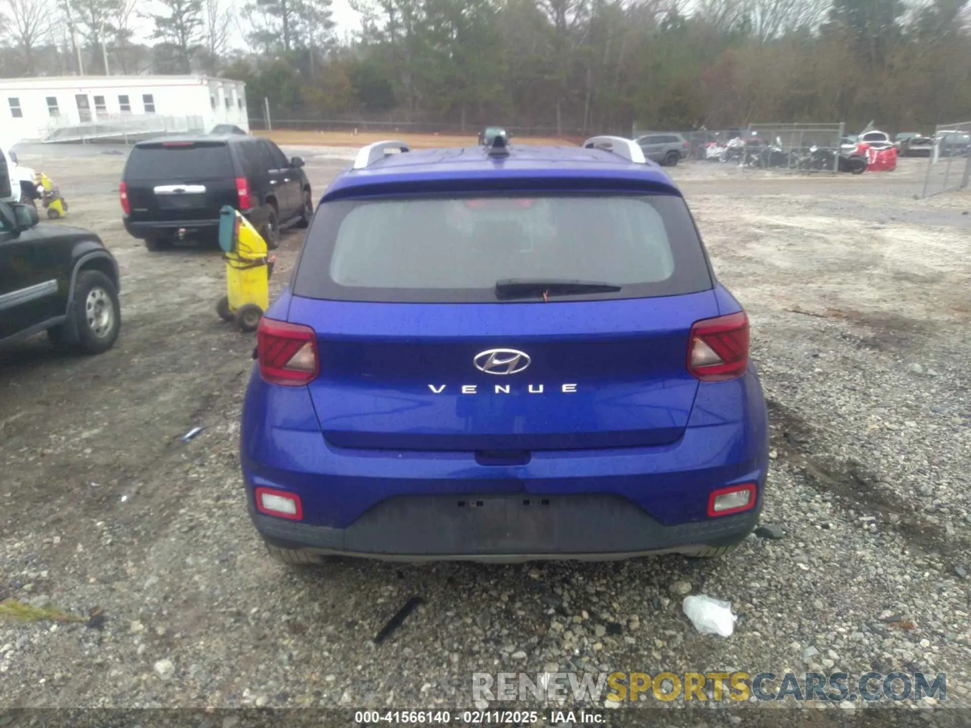 16 Photograph of a damaged car KMHRC8A33NU201733 HYUNDAI VENUE 2022