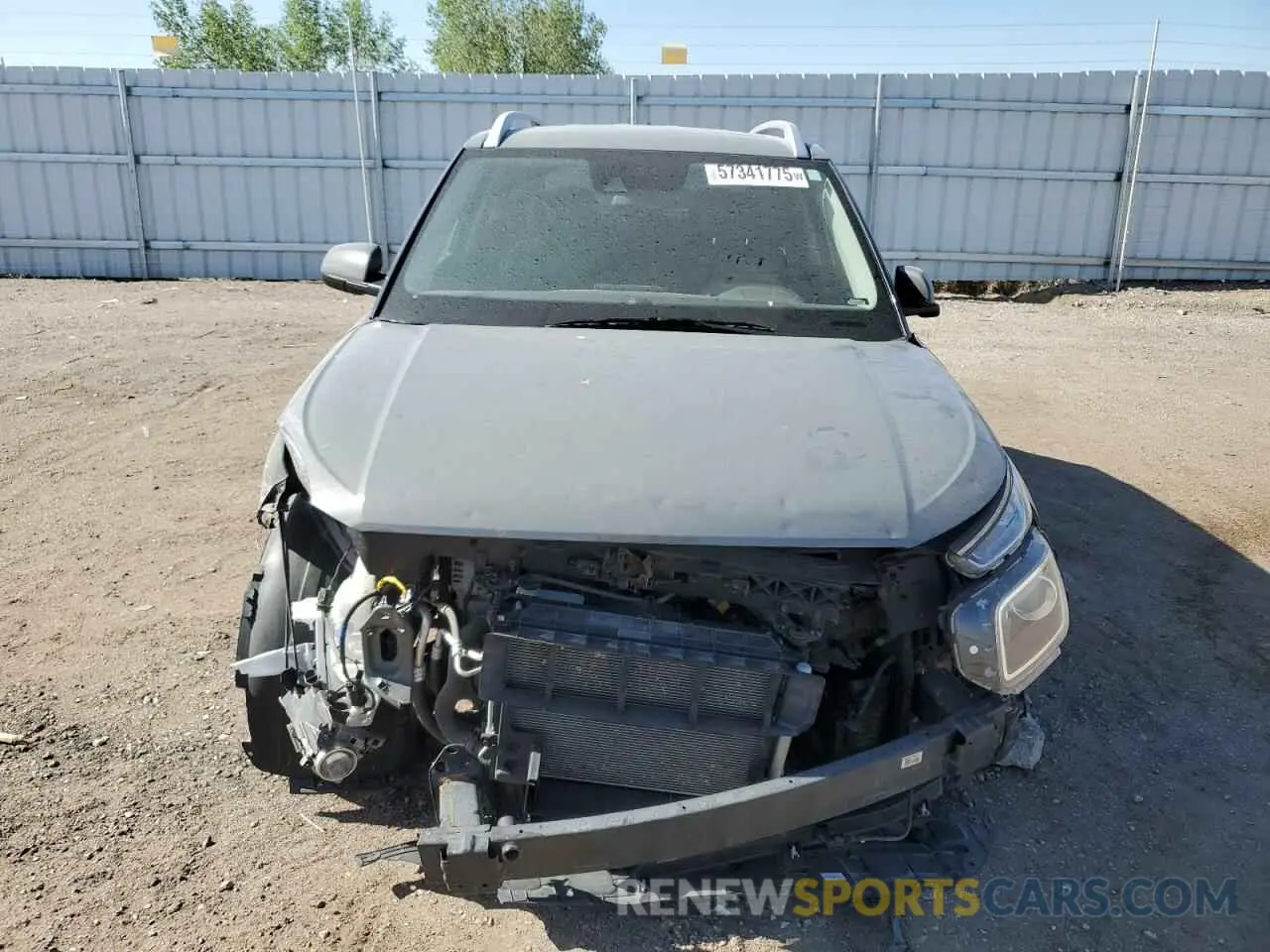5 Photograph of a damaged car KMHRC8A33NU208388 HYUNDAI VENUE 2022