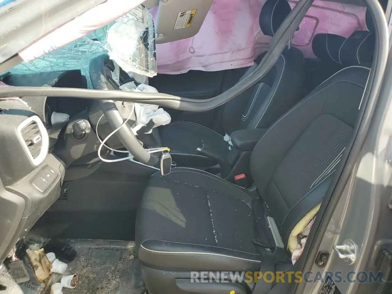 7 Photograph of a damaged car KMHRC8A34NU166491 HYUNDAI VENUE 2022