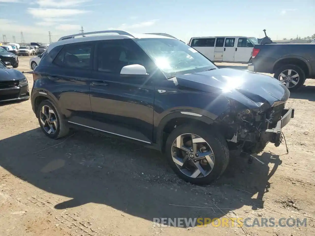 4 Photograph of a damaged car KMHRC8A35NU153460 HYUNDAI VENUE 2022