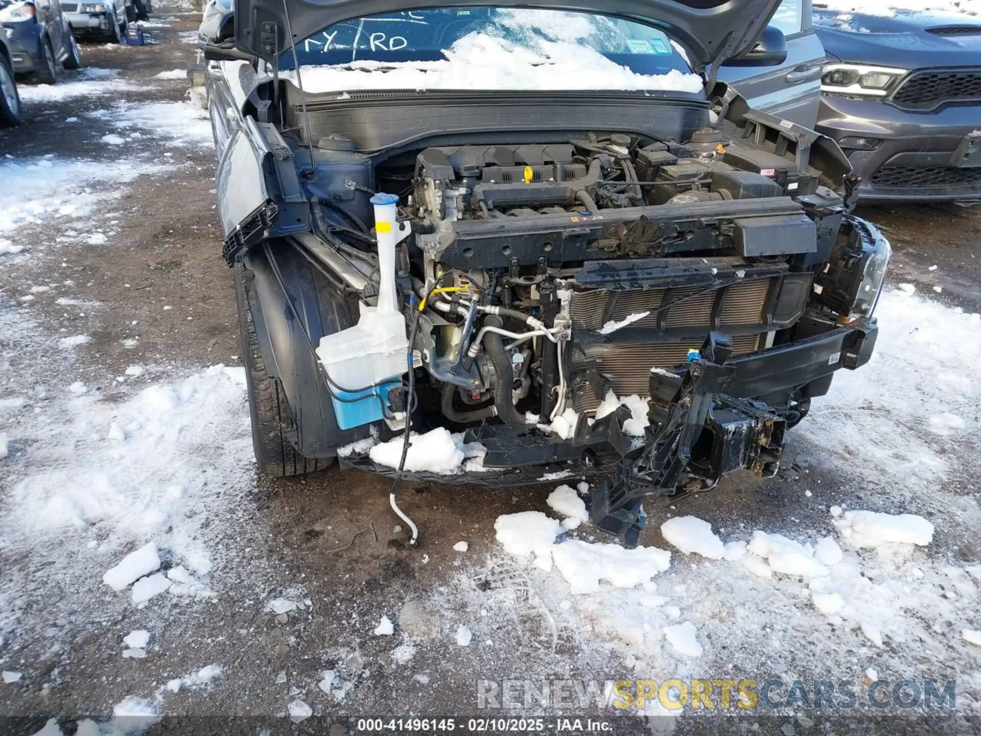 6 Photograph of a damaged car KMHRC8A36NU133802 HYUNDAI VENUE 2022