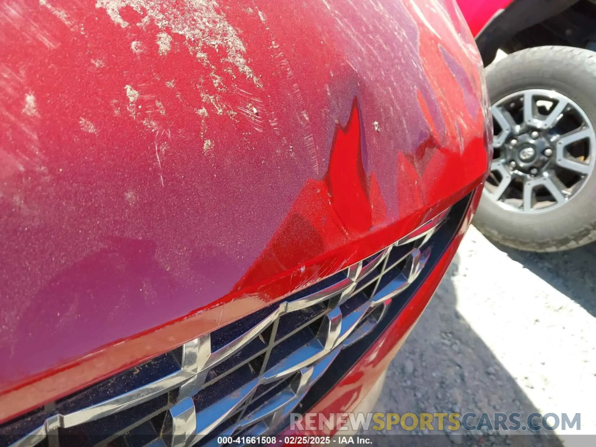 17 Photograph of a damaged car KMHRC8A36NU143228 HYUNDAI VENUE 2022