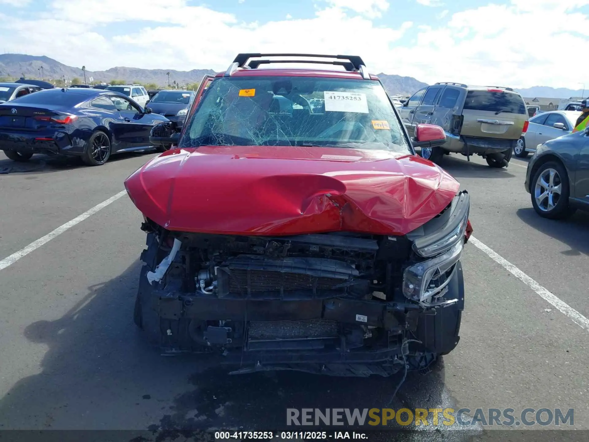 12 Photograph of a damaged car KMHRC8A37NU177565 HYUNDAI VENUE 2022
