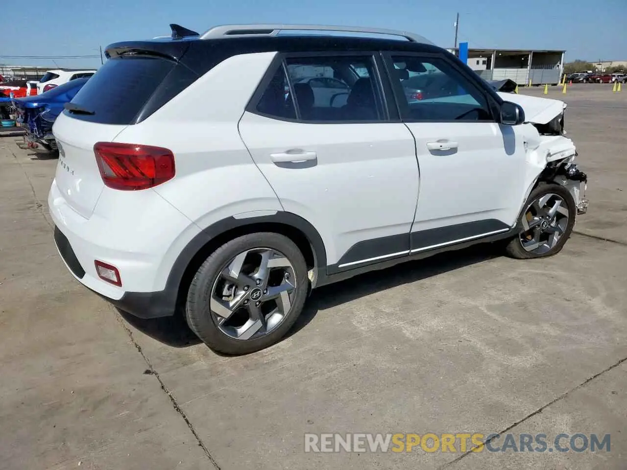 3 Photograph of a damaged car KMHRC8A3XNU167967 HYUNDAI VENUE 2022