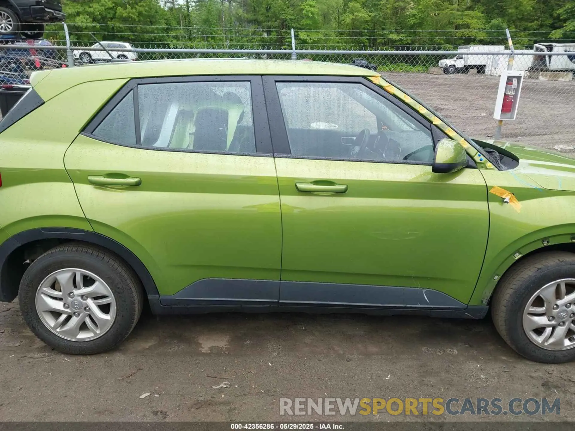 14 Photograph of a damaged car KMHRB8A32PU213927 HYUNDAI VENUE 2023