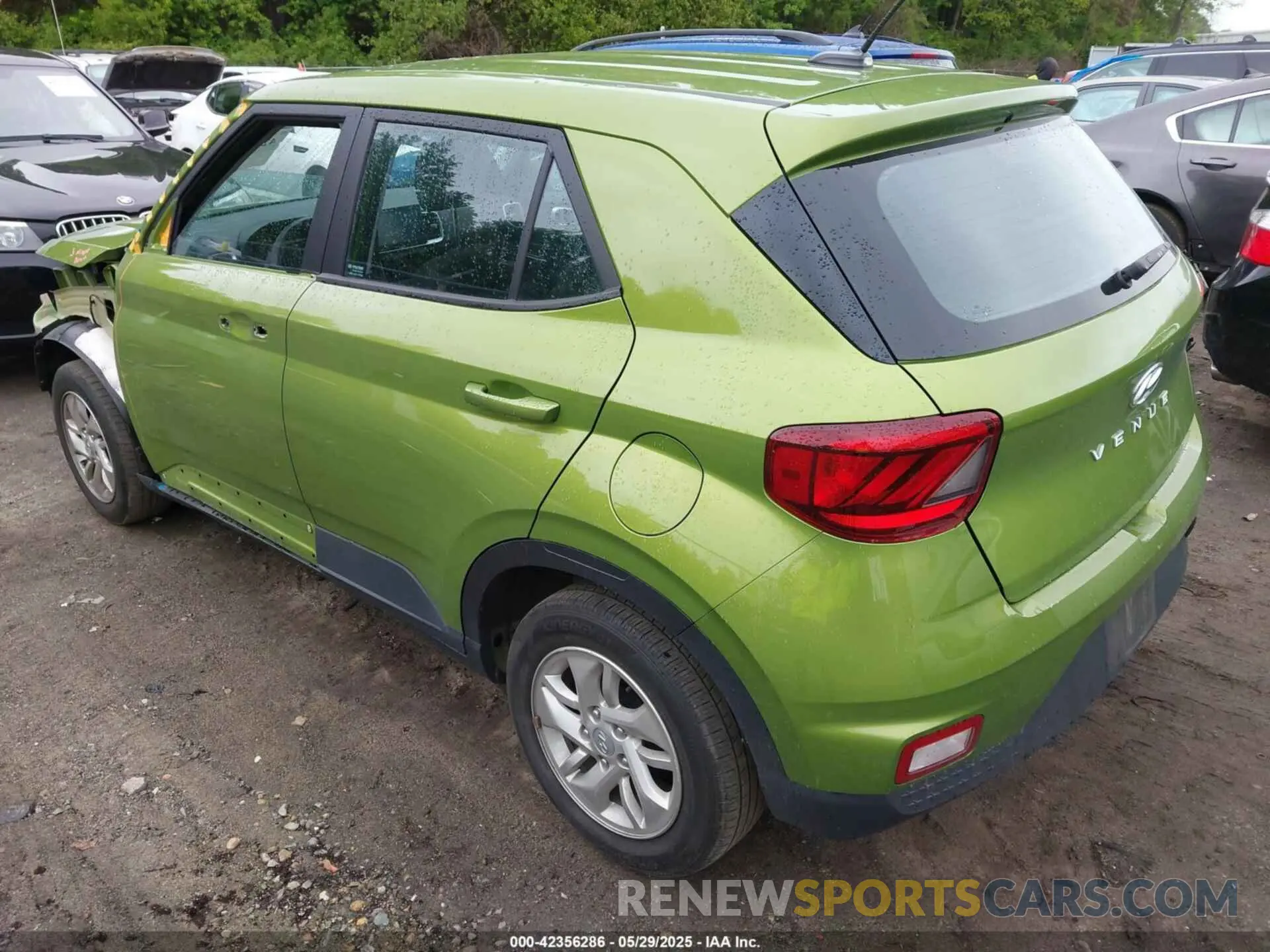 3 Photograph of a damaged car KMHRB8A32PU213927 HYUNDAI VENUE 2023