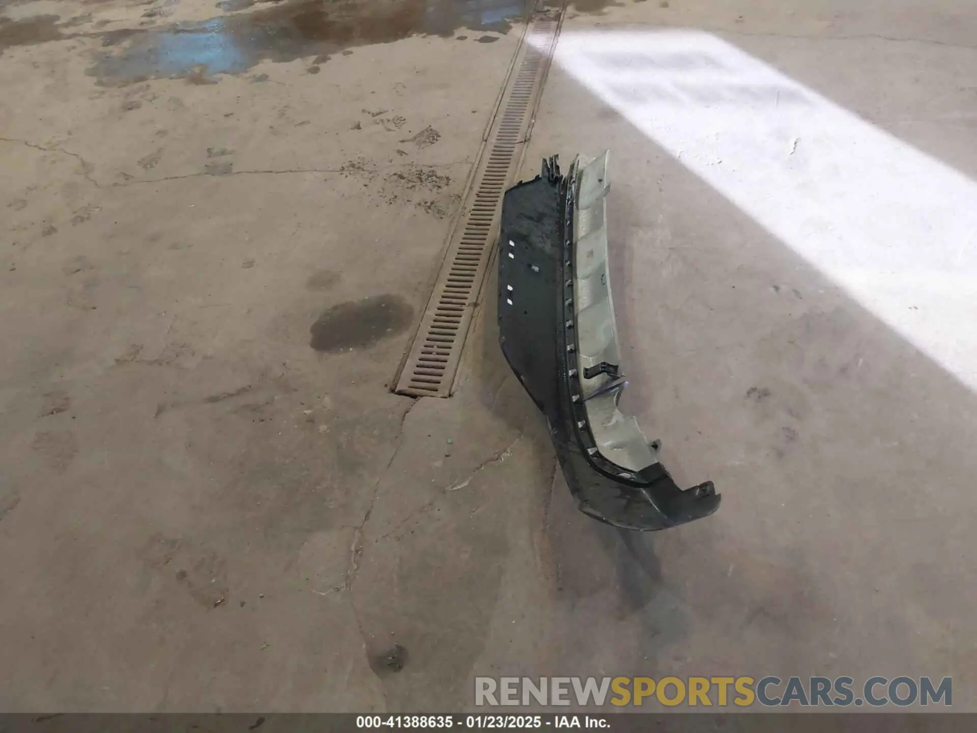 12 Photograph of a damaged car KMHRC8A31PU223586 HYUNDAI VENUE 2023