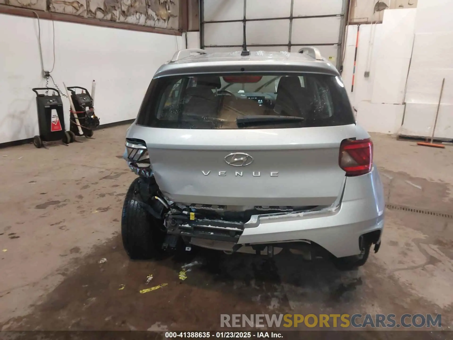17 Photograph of a damaged car KMHRC8A31PU223586 HYUNDAI VENUE 2023