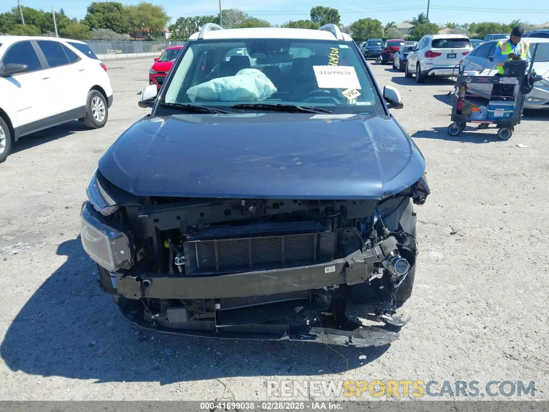 6 Photograph of a damaged car KMHRC8A34PU232220 HYUNDAI VENUE 2023