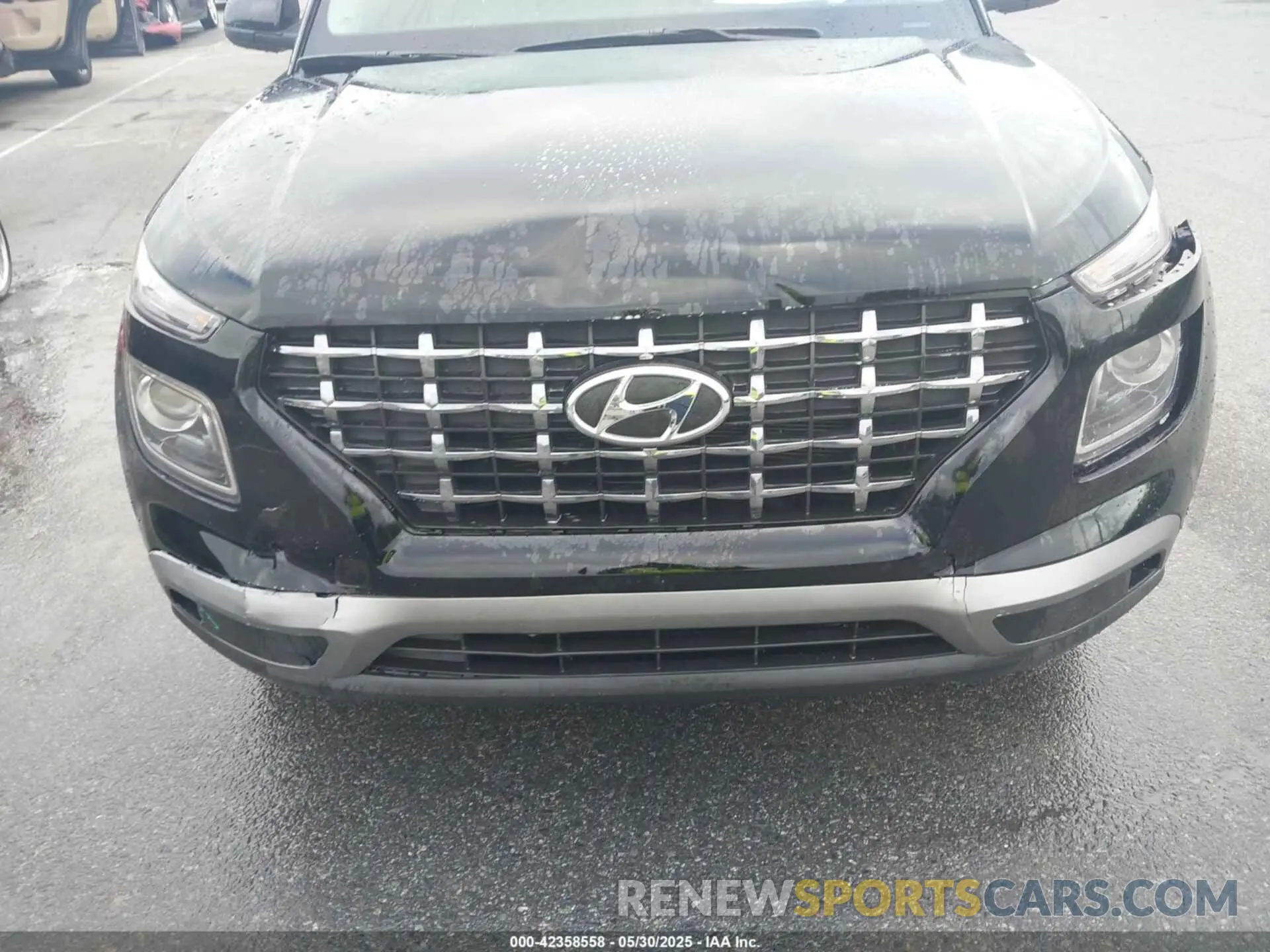 19 Photograph of a damaged car KMHRC8A35PU221596 HYUNDAI VENUE 2023