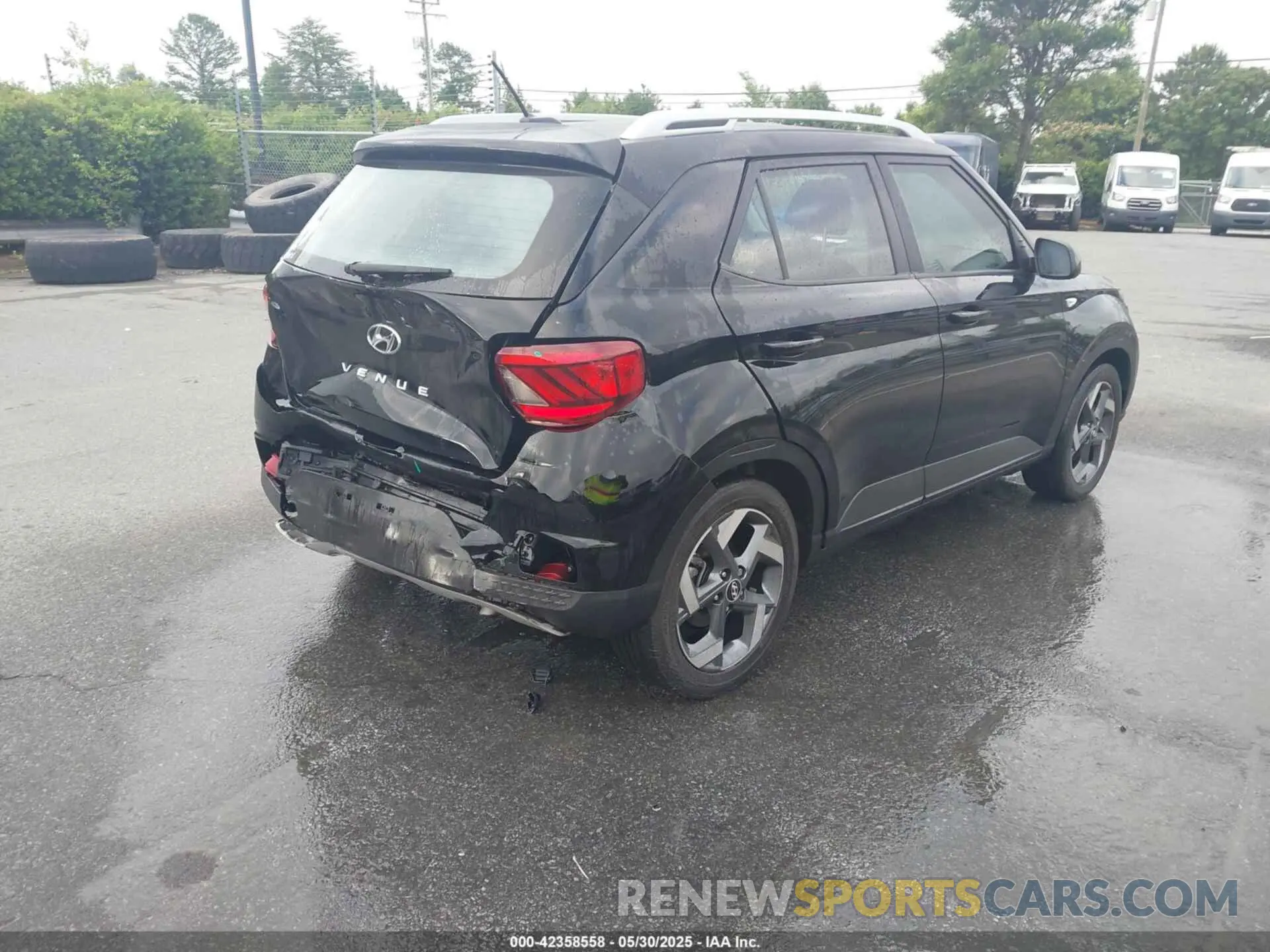 4 Photograph of a damaged car KMHRC8A35PU221596 HYUNDAI VENUE 2023