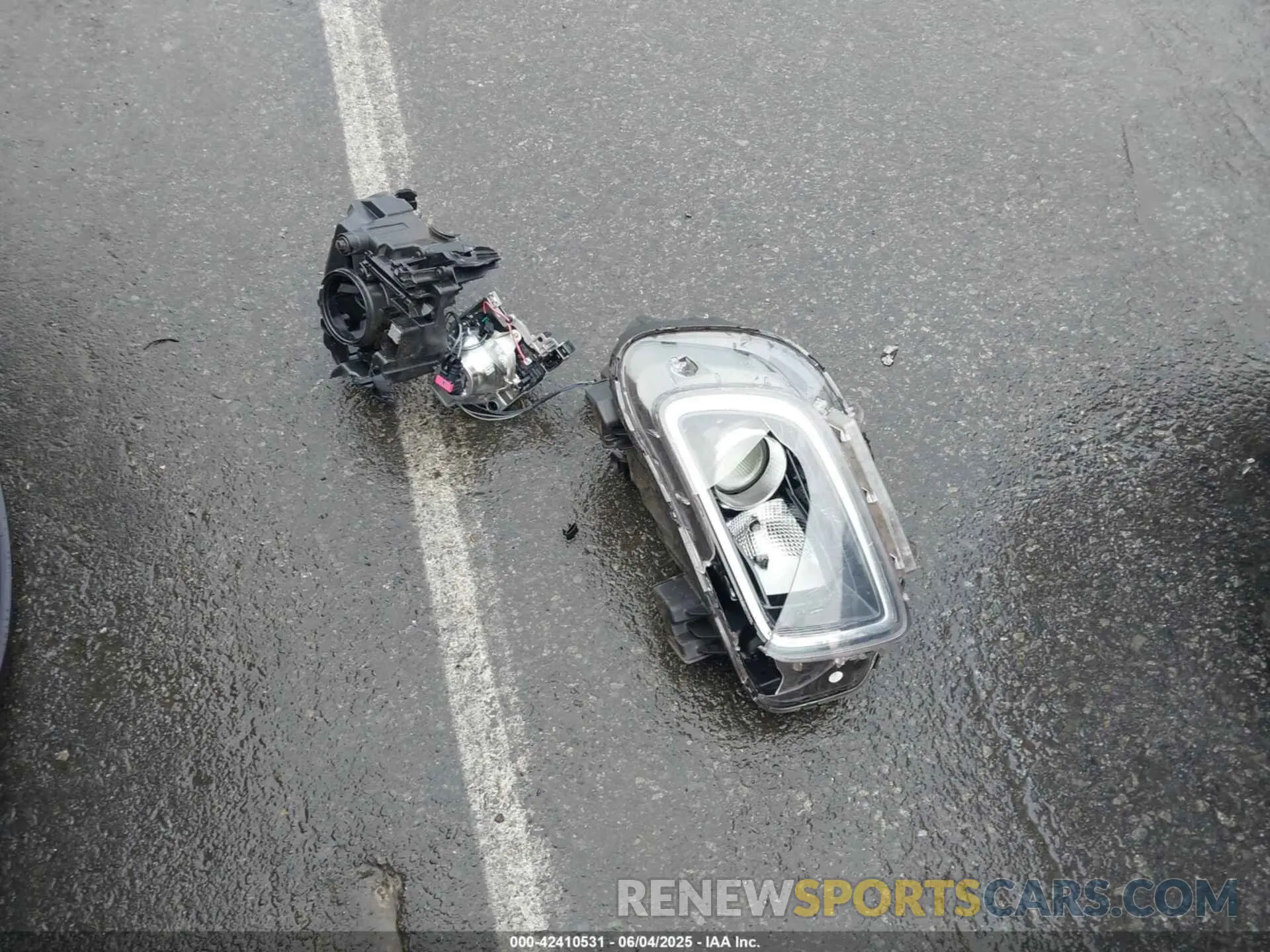 12 Photograph of a damaged car KMHRC8A35PU233764 HYUNDAI VENUE 2023