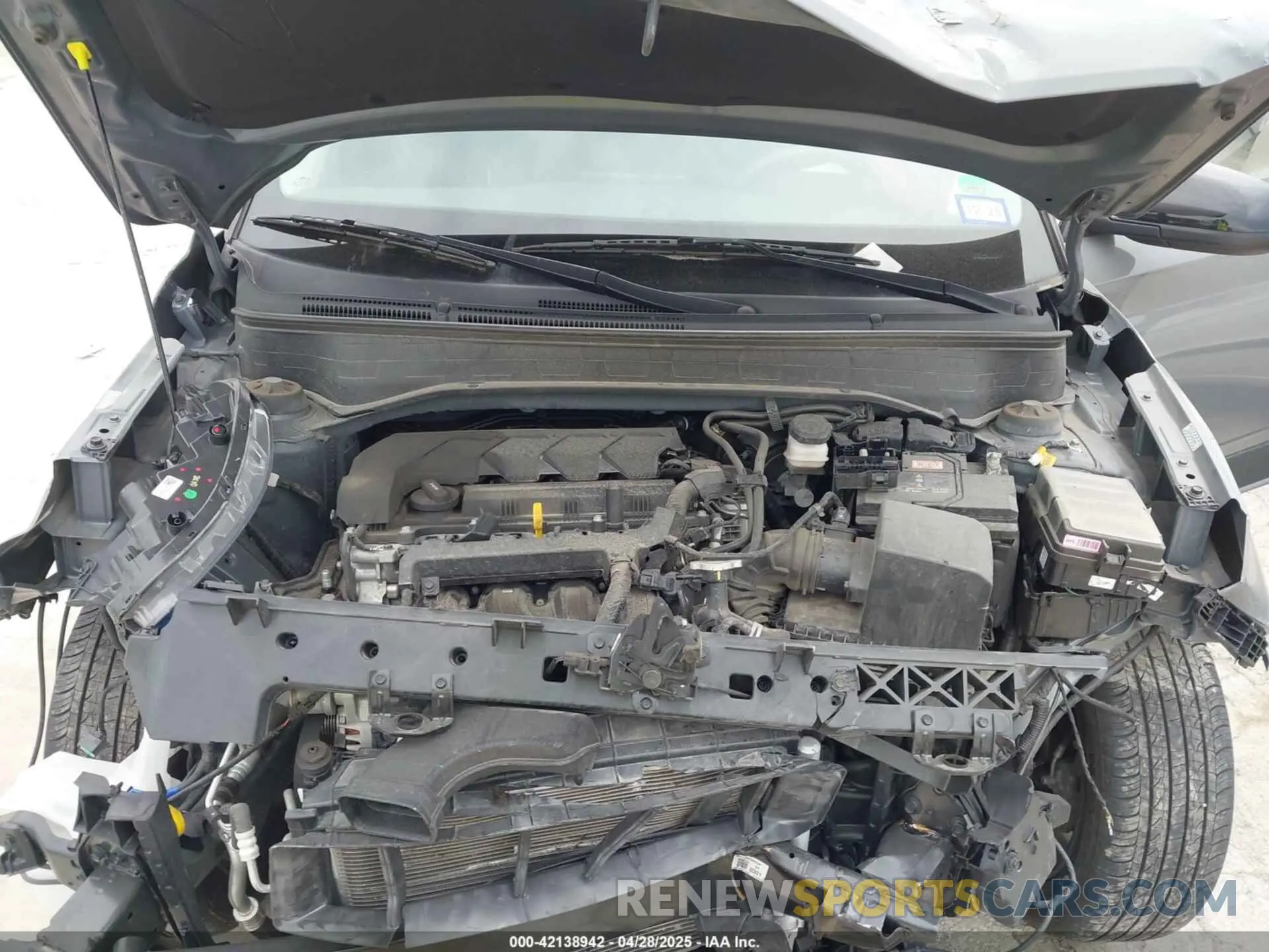 10 Photograph of a damaged car KMHRC8A37PU223771 HYUNDAI VENUE 2023