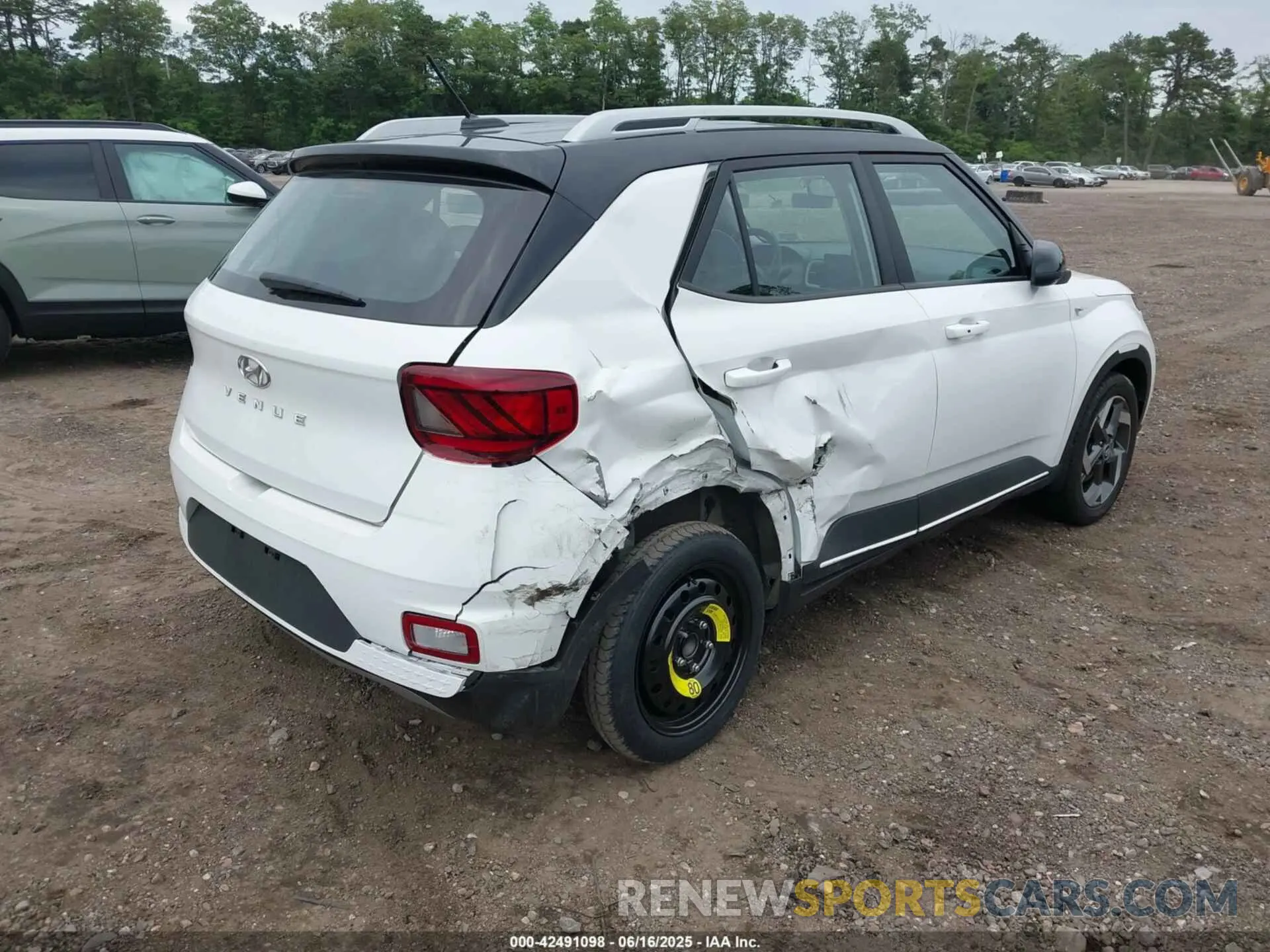 4 Photograph of a damaged car KMHRC8A37PU262957 HYUNDAI VENUE 2023