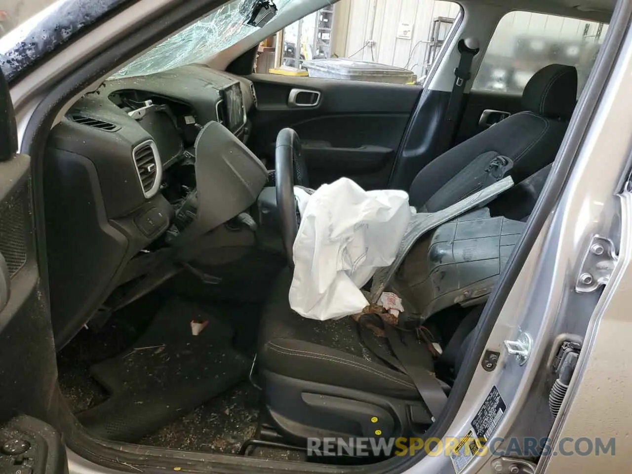 7 Photograph of a damaged car KMHRC8A38PU258982 HYUNDAI VENUE 2023