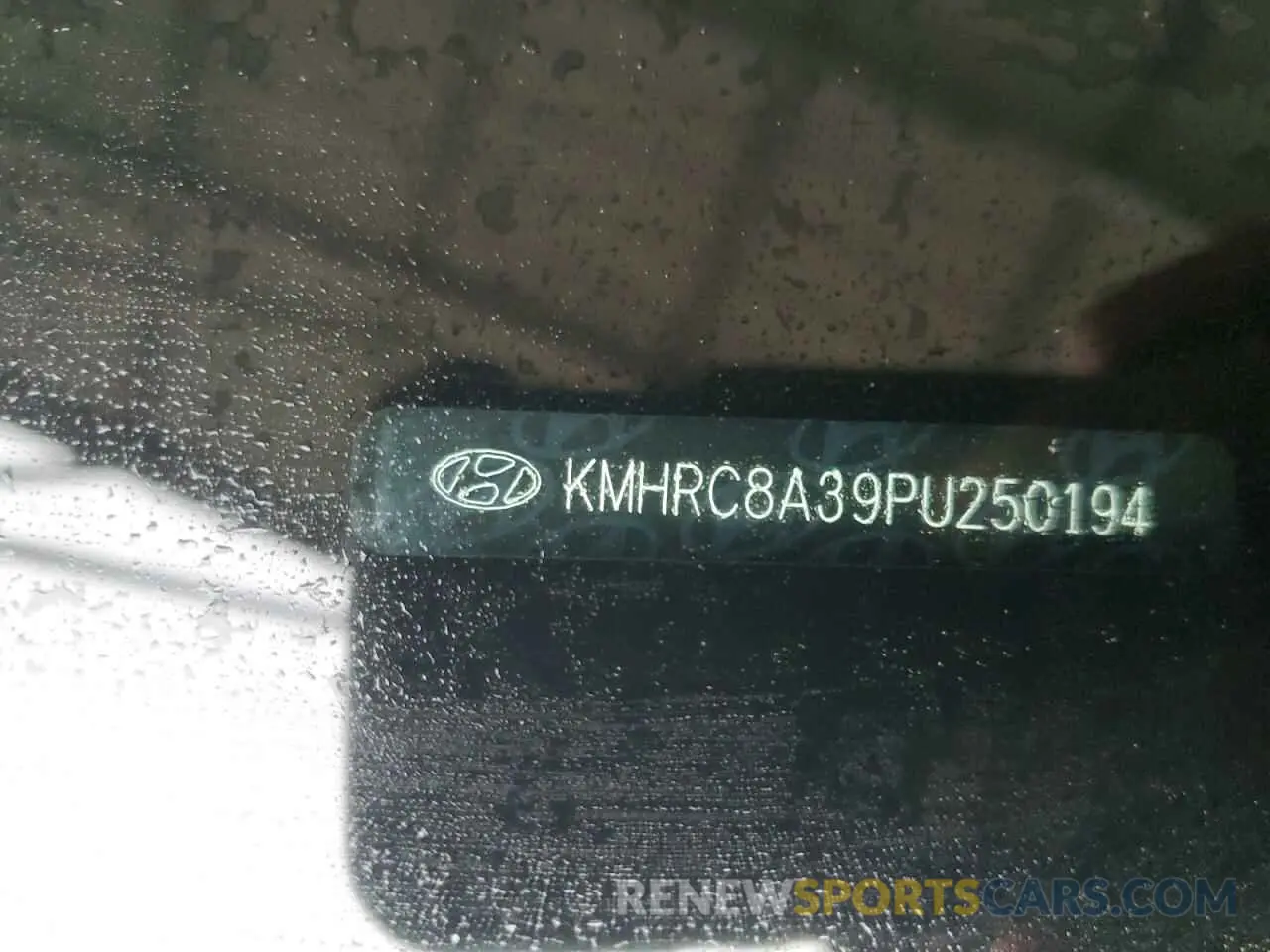 12 Photograph of a damaged car KMHRC8A39PU250194 HYUNDAI VENUE 2023