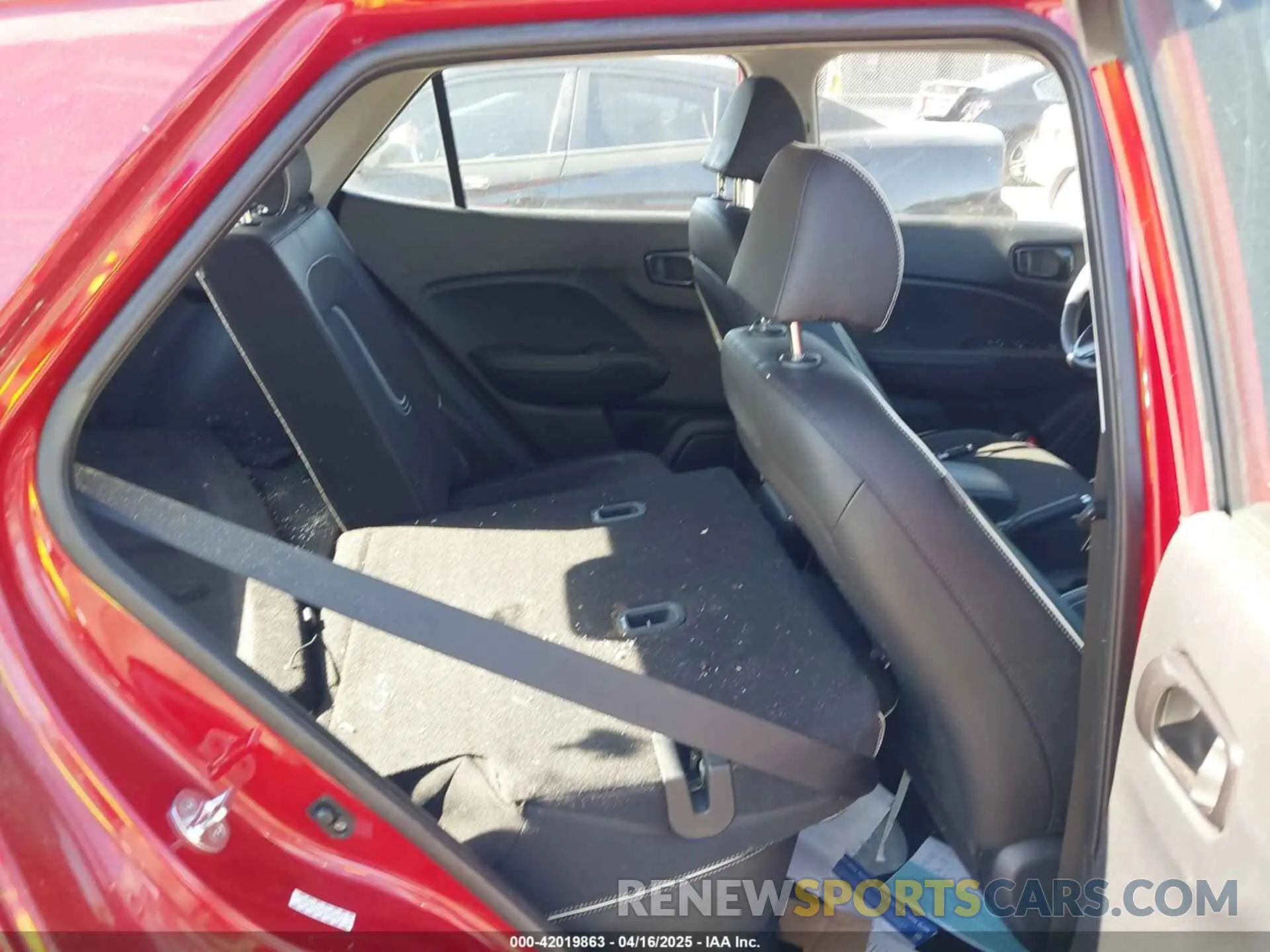 8 Photograph of a damaged car KMHRC8A3XPU210433 HYUNDAI VENUE 2023