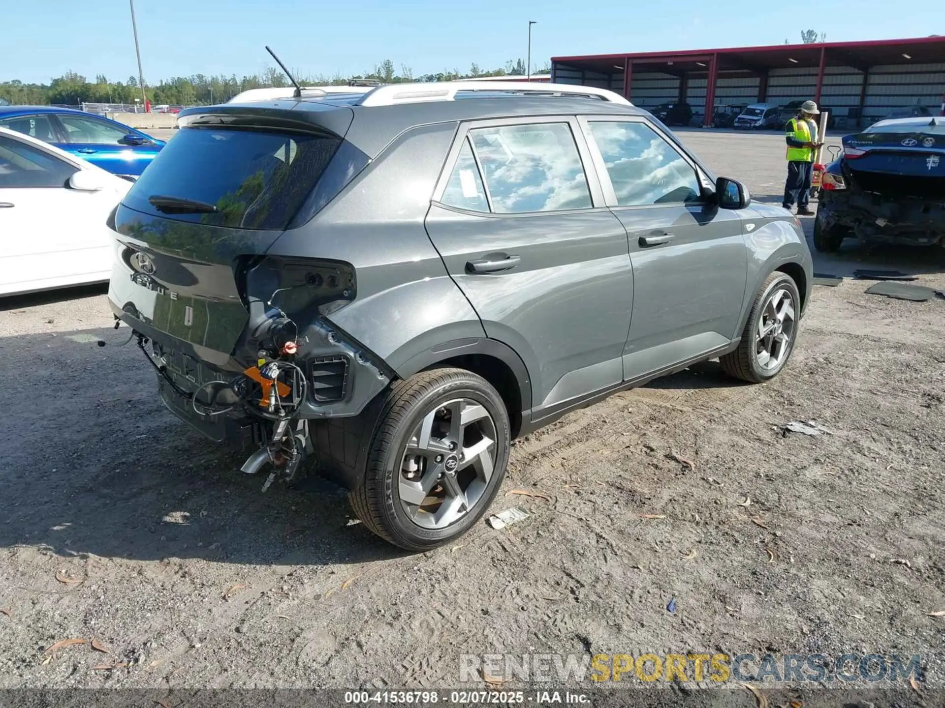 4 Photograph of a damaged car KMHRC8A31RU306499 HYUNDAI VENUE 2024