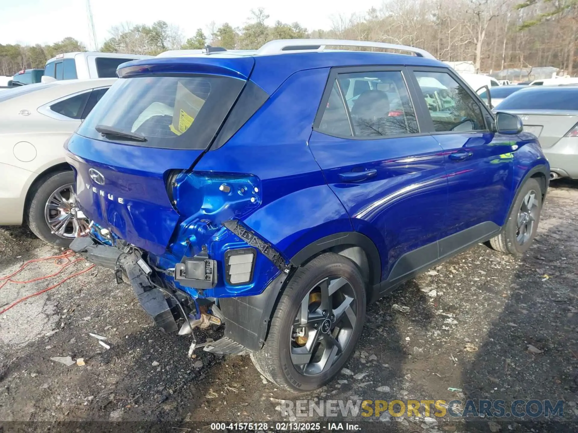 4 Photograph of a damaged car KMHRC8A31RU316286 HYUNDAI VENUE 2024