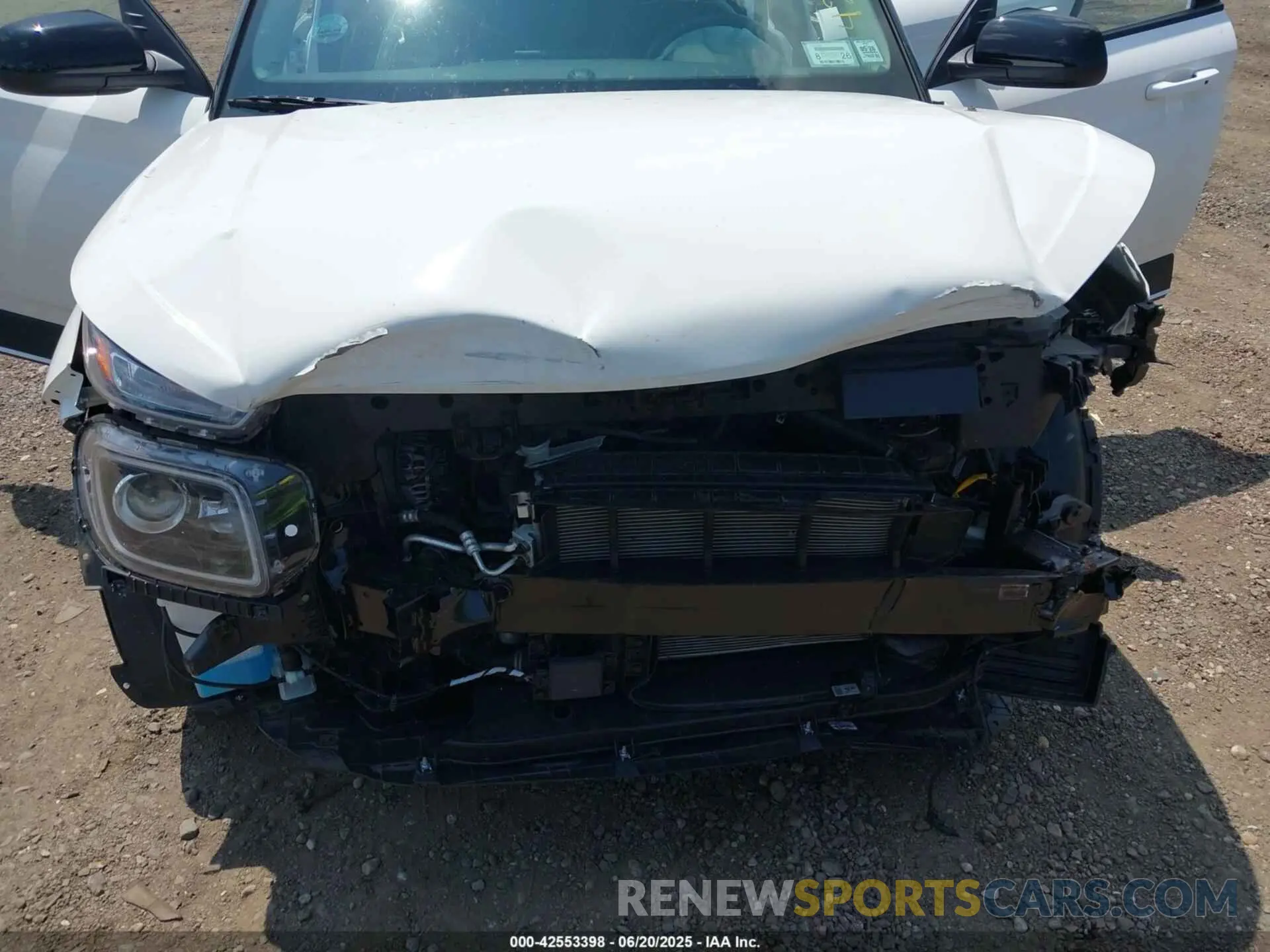 6 Photograph of a damaged car KMHRC8A33RU297093 HYUNDAI VENUE 2024
