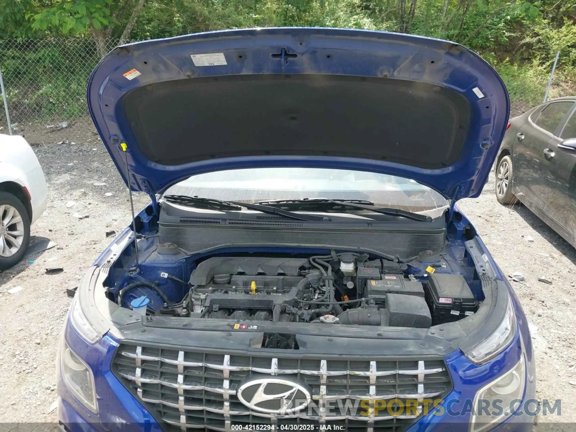 10 Photograph of a damaged car KMHRC8A36RU281776 HYUNDAI VENUE 2024