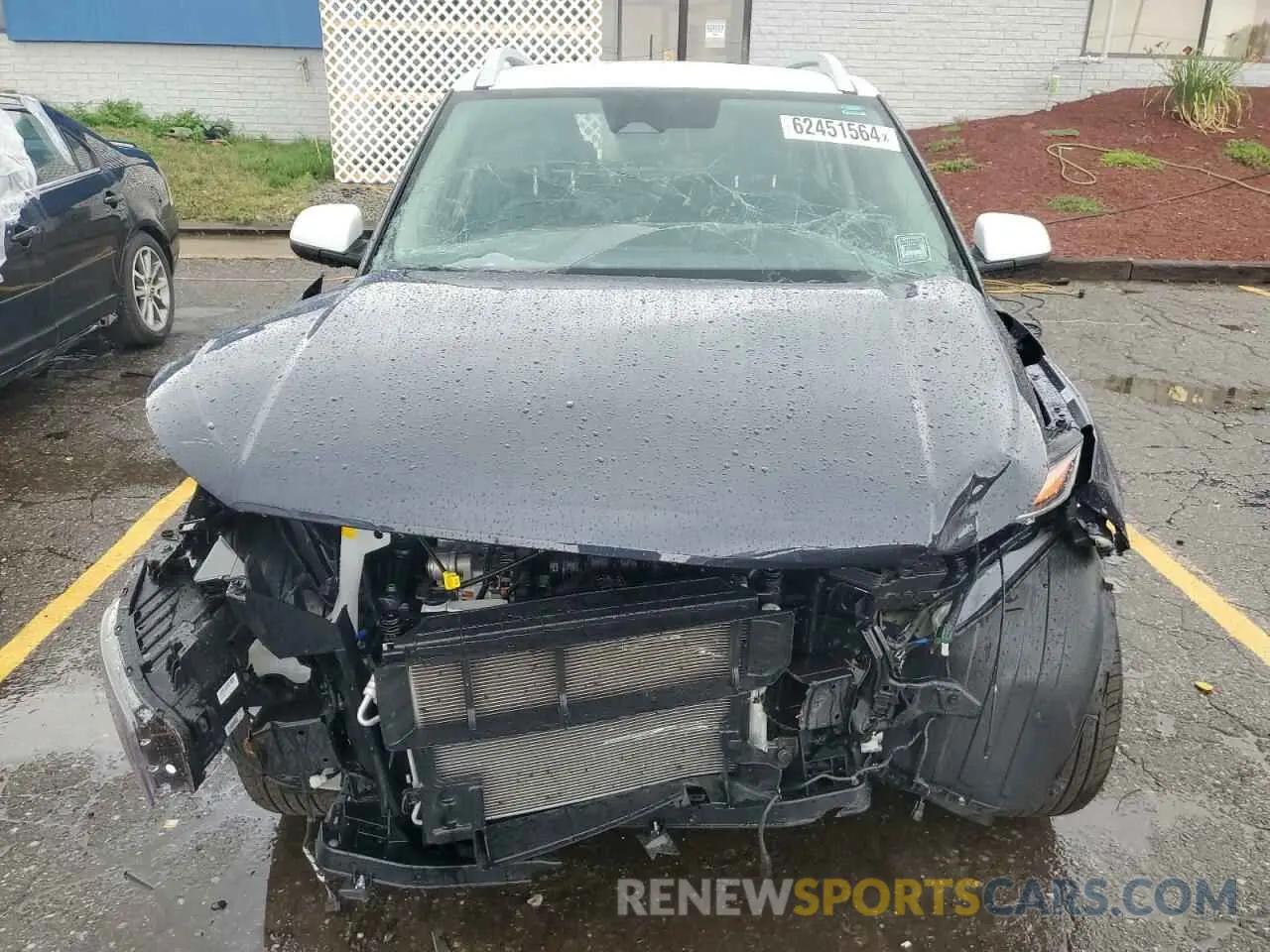 5 Photograph of a damaged car KMHRC8A36RU297850 HYUNDAI VENUE 2024